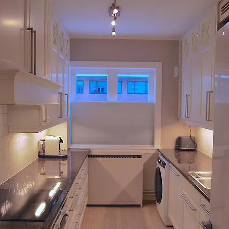 Majorstua, Charming And Modern 3 Bedroom Apartament Oslo