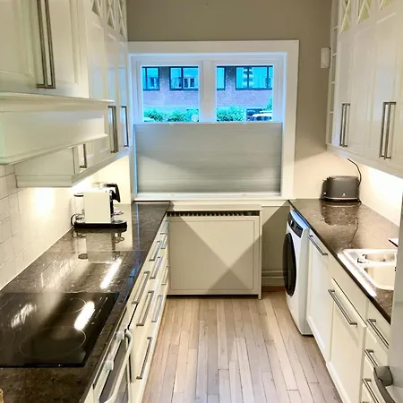 Majorstua, Charming And Modern 3 Bedroom Apartment *